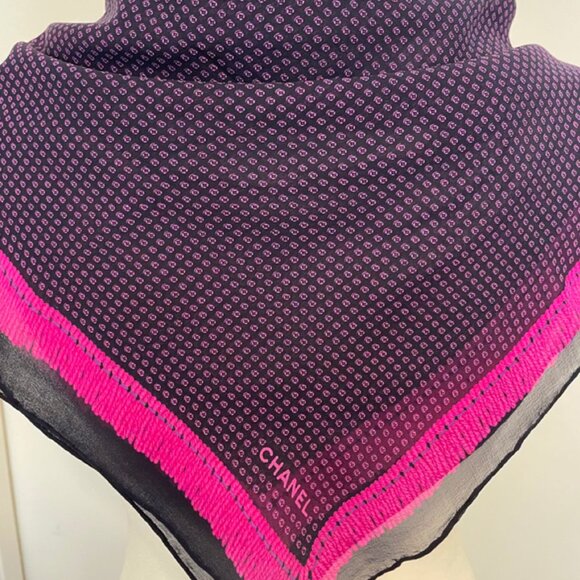 Authentic Chanel Fring Scarf - Picture 4 of 7